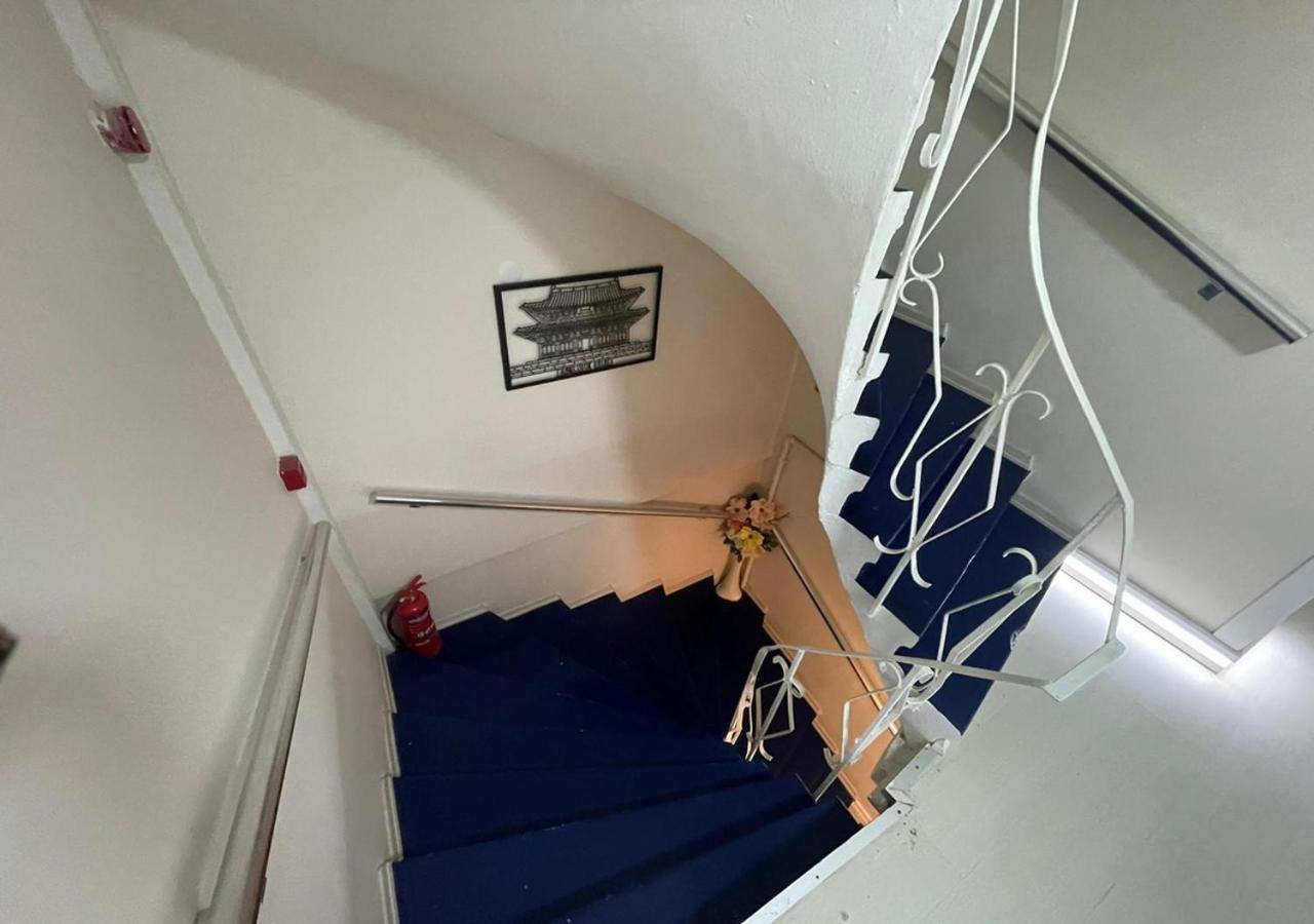 Meydan Pansiyon Uskudar Hotell Istanbul Exteriör bild