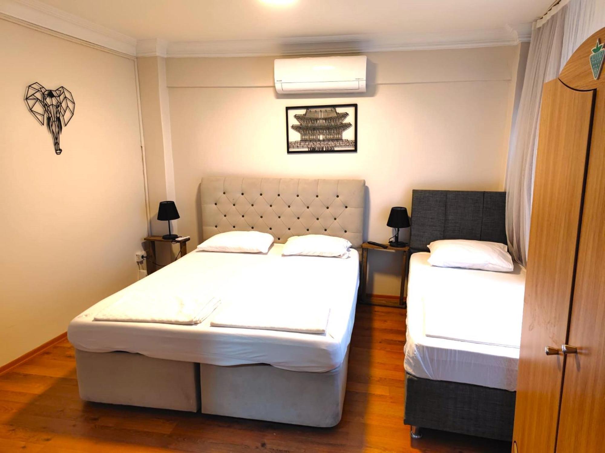 Meydan Pansiyon Uskudar Hotell Istanbul Exteriör bild