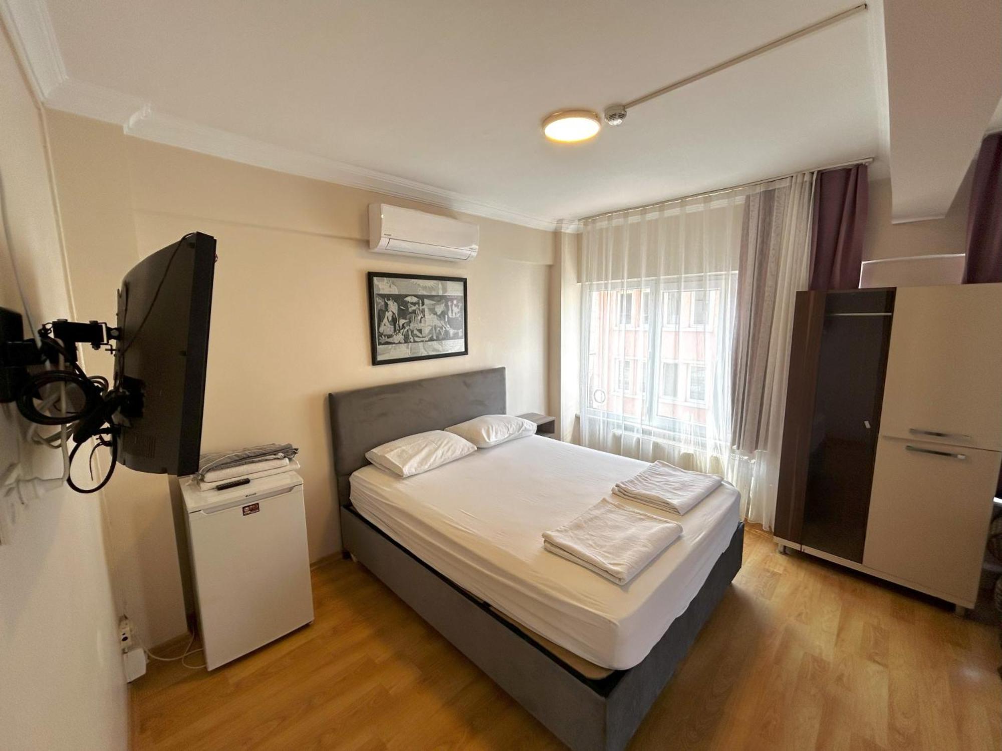 Meydan Pansiyon Uskudar Hotell Istanbul Exteriör bild